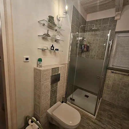 Oasis Narie فيلة *